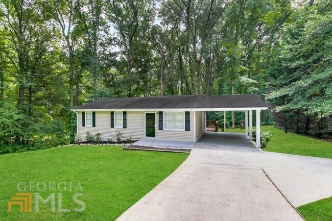 Building Photo - 3552 Meadowview Dr