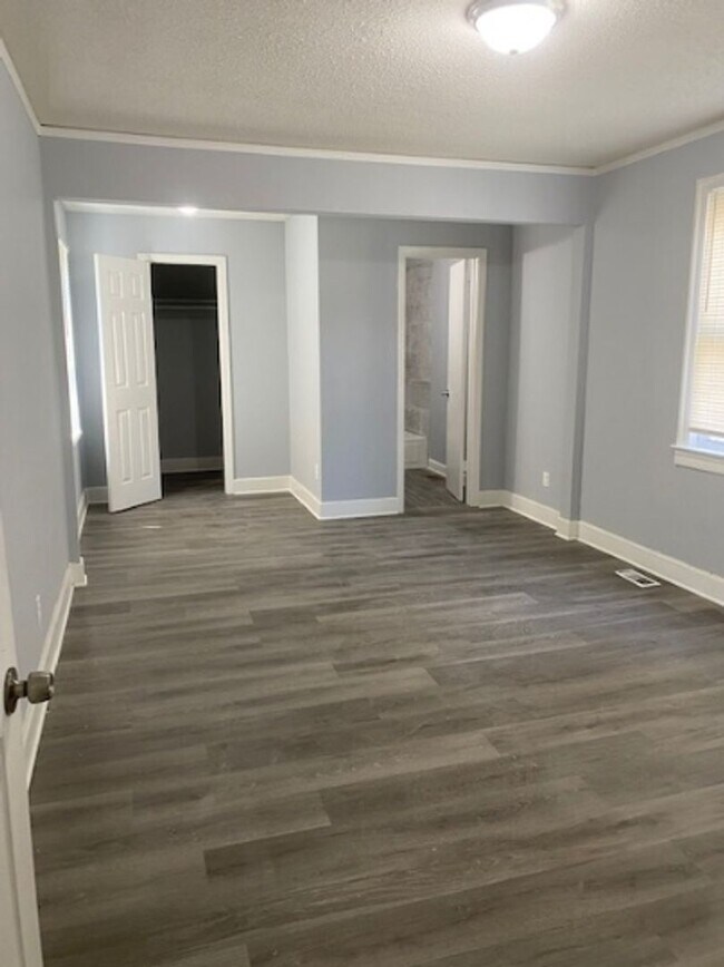 Foto del edificio - Spacious 3-Bedroom Gem in Memphis!