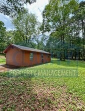 Building Photo - 956 Thompson Springs Rd SE