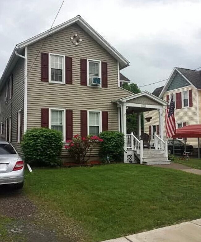 Foto del edificio - 103 Olive St