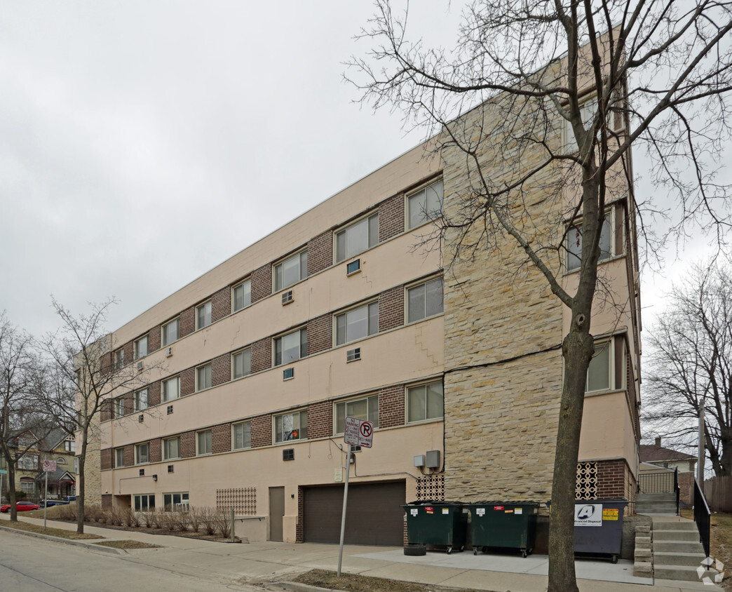 Building Photo - Santa Cruz Apartments