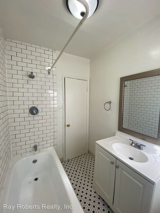 Primary Photo - 8517-8523 Santa Fe Ave