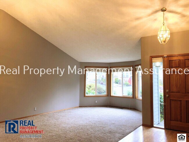 Photo - 15520 SW Breccia Dr House