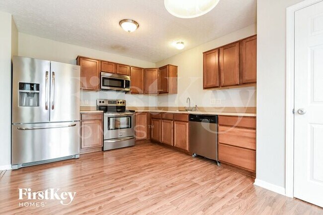 Building Photo - 725 Woodway Ln