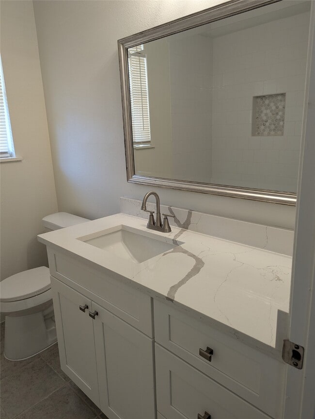 Building Photo - 1311 21st St