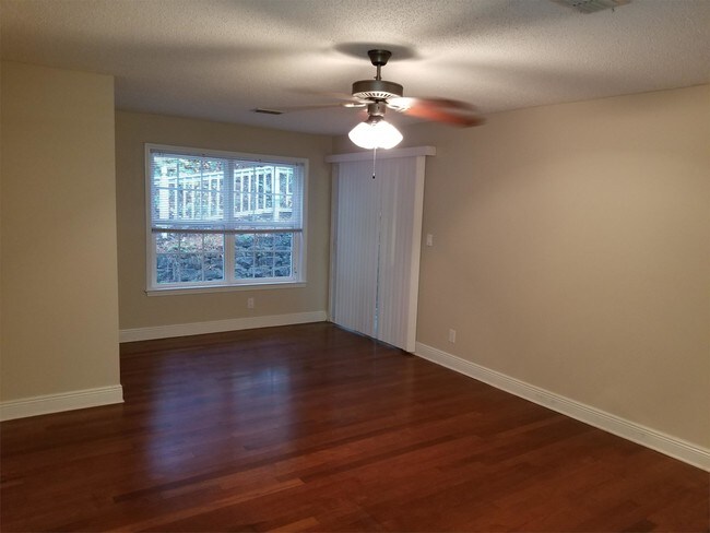 Building Photo - 4208 Santa Fe Pkwy