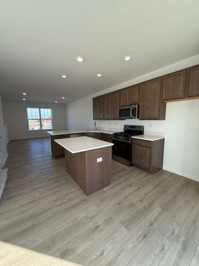Foto del edificio - 25644 W Yorkshire Dr