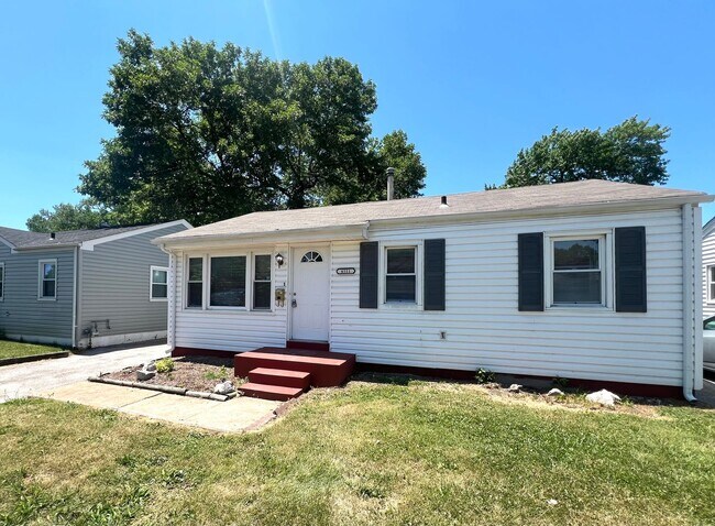 Building Photo - Great Location!!!  2 Bedroom 1 Bathroom Ho...
