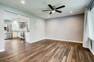 Building Photo - 7011 Neff St