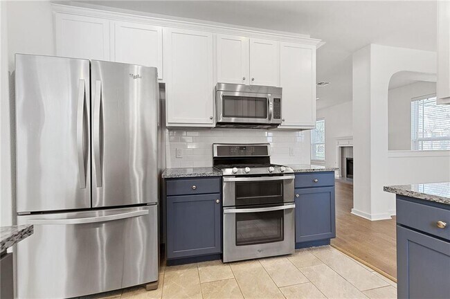 Building Photo - 6307 Betty Cook Dr