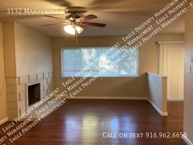 Building Photo - Cute two-story 3 bed/1.5 bath duplex