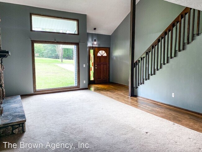 Building Photo - 3 br, 2.5 bath House - 3200 Northgate Drive