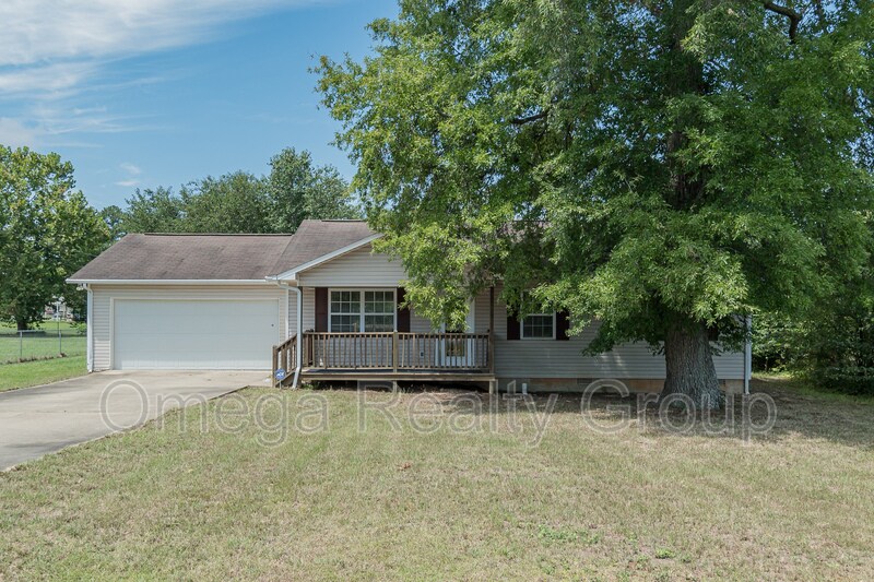 2114 Sue Dr, Oxford, AL 36203 House Rental in Oxford, AL