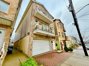 Building Photo - 45 Terhune Ave