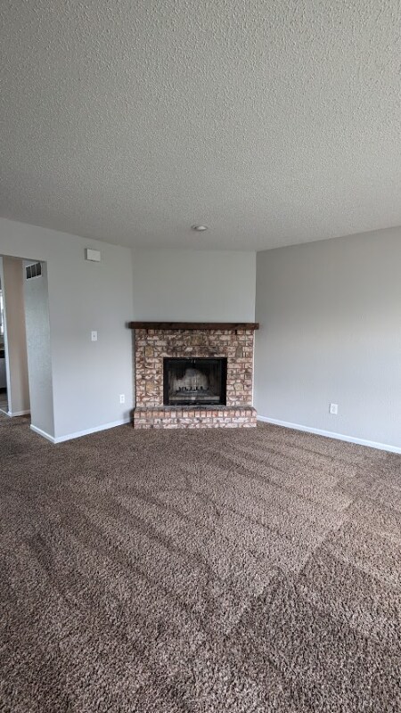 Foto del edificio - 204 NE Cedar Ct
