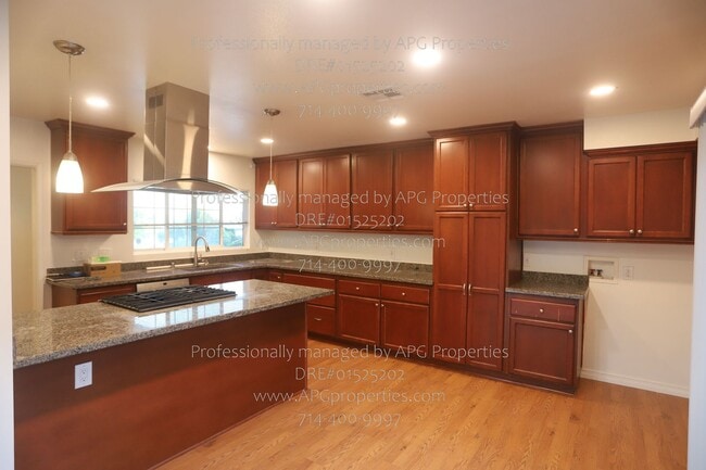 Photo - 1041 Brightwood St House