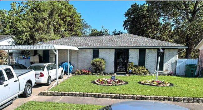 Photo - 5019 Brisbane Dr House