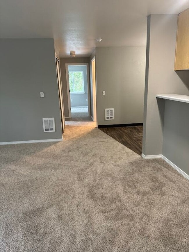 Foto del edificio - The ideal space to balance life, work and play.