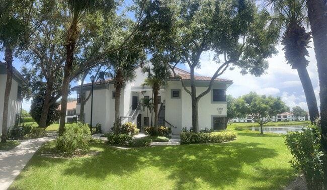 Building Photo - 5415 Verona Dr
