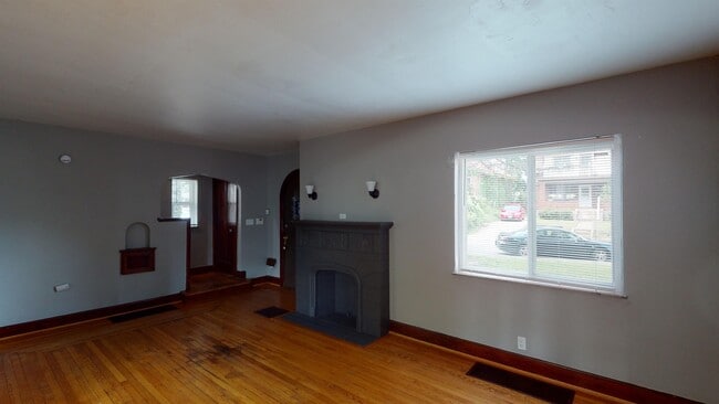 Building Photo - 3818 Kenker Pl