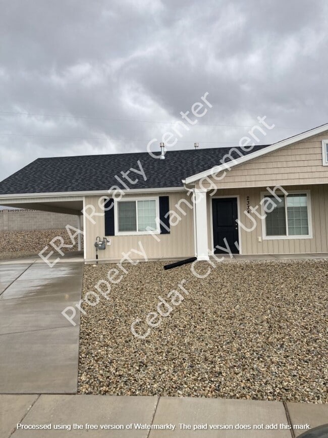 Building Photo - 2334 N 450 W