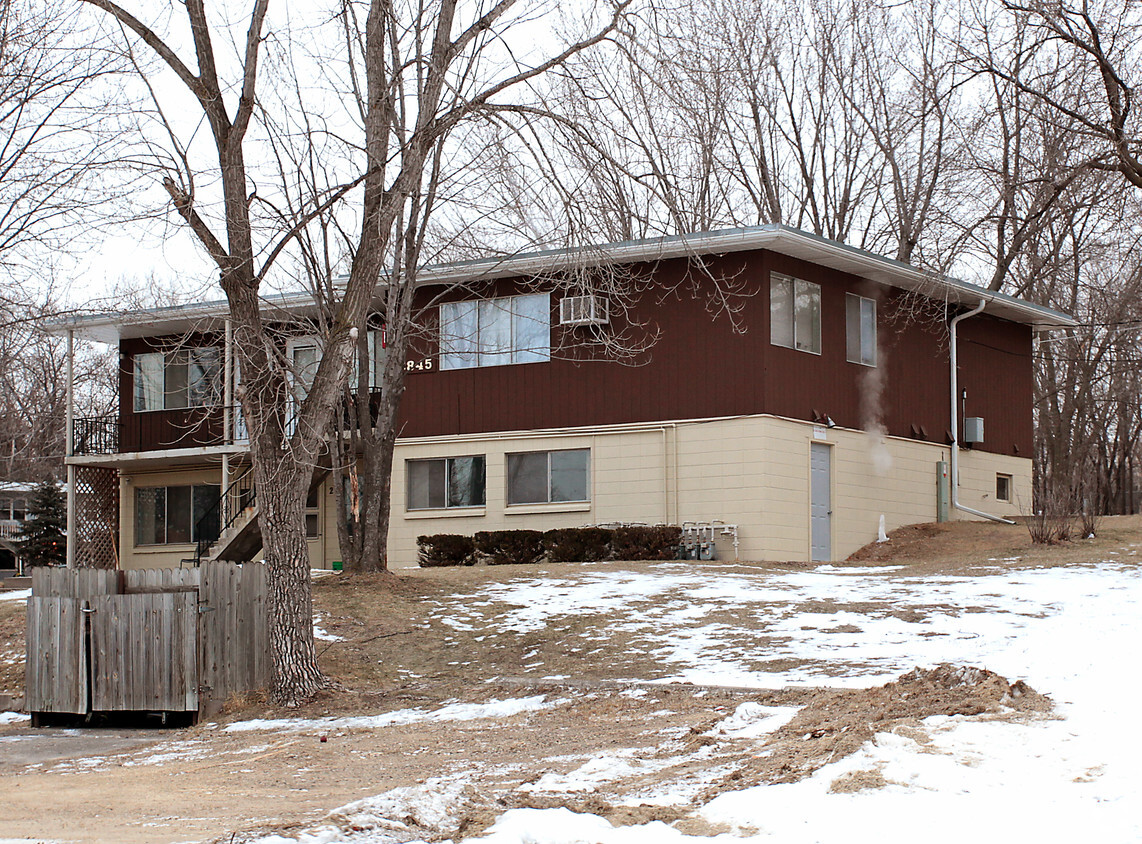 Primary Photo - Vista View Apartments