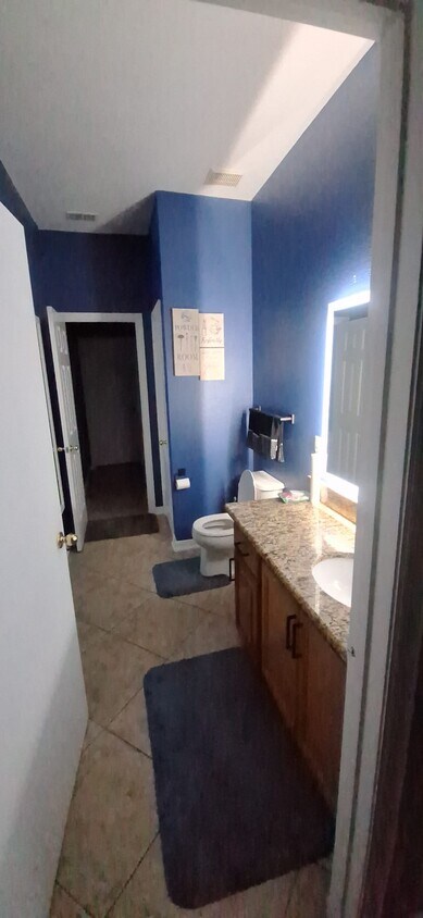 Foto del edificio - 4009 Meadowlark Dr