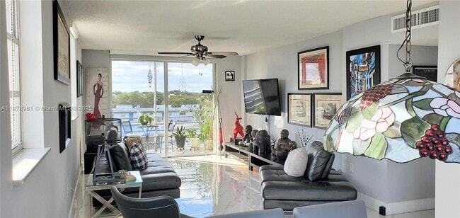 Foto del edificio - 14165 SW 87th St