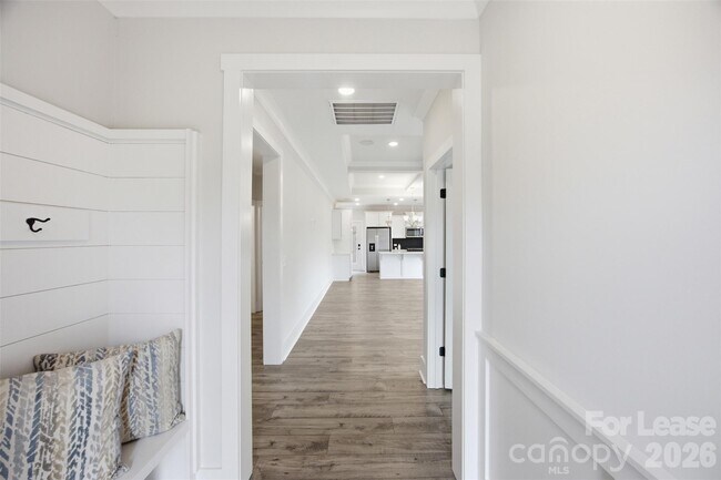 Foto del edificio - 21216 Sanctuary Dr