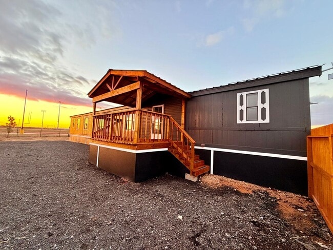 Building Photo - 1133 Rd 5823