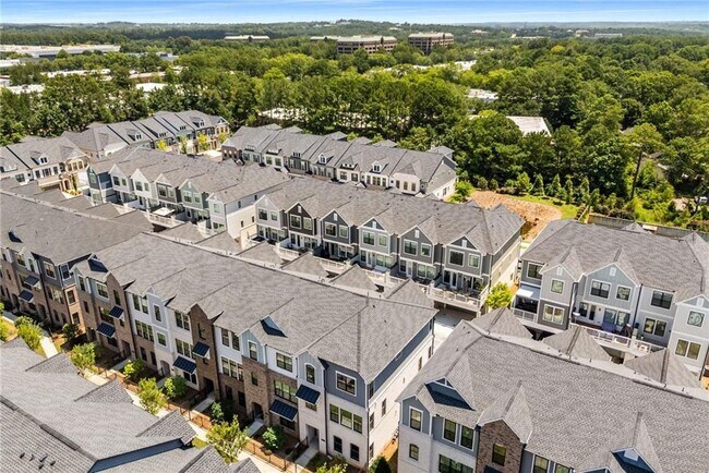 Foto del edificio - 455 Ashbury Dr
