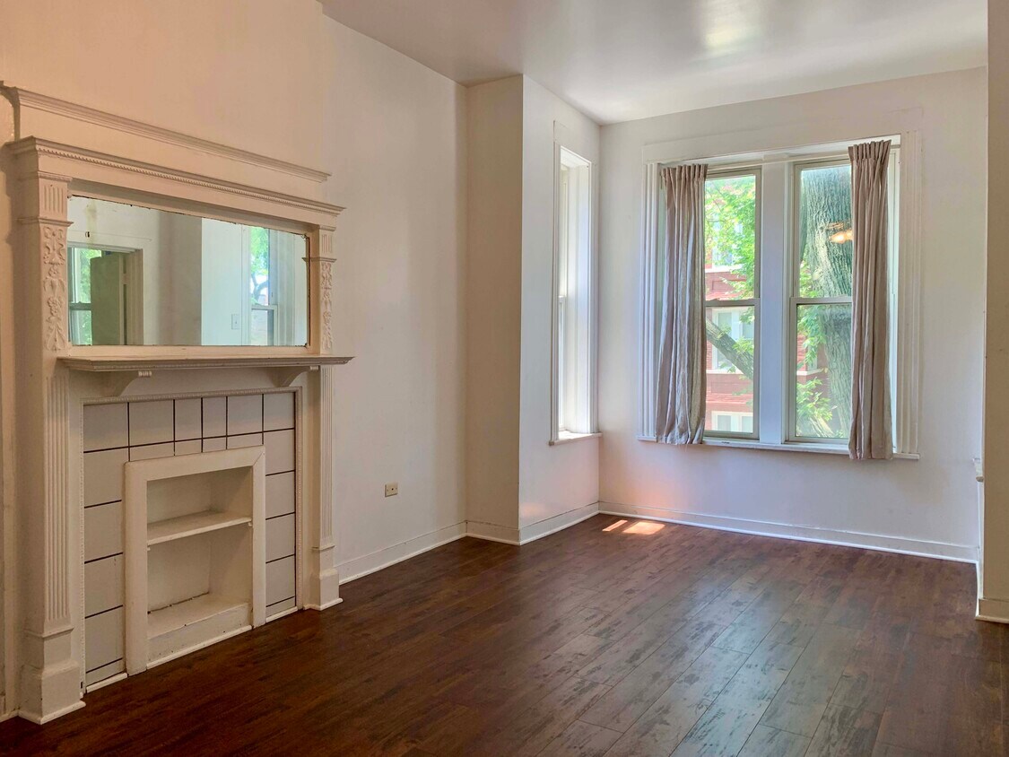 Primary Photo - 1409 N Campbell Ave