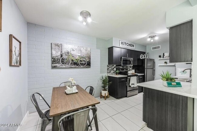 Photo - 1220 N 44th St Apartment