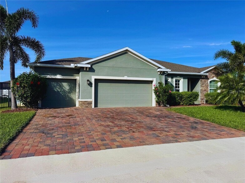 Foto principal - 157 Loblolly Ln