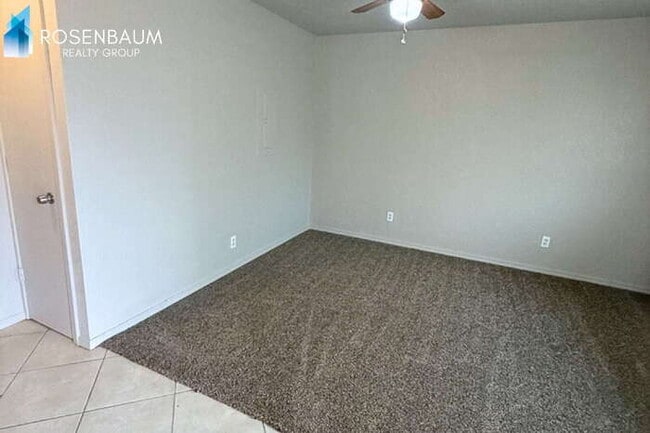 Foto del edificio - 1702 W Shangri La Rd