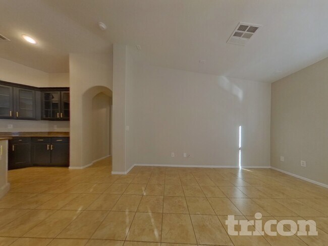 Foto del edificio - 30266 W Earll Dr