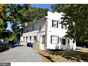 Building Photo - 2221 Marne Hwy