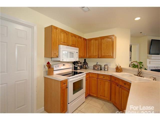 Foto del edificio - 18639 Vineyard Point Ln