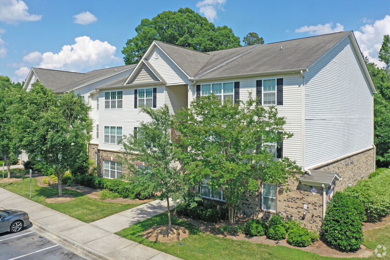 Juliet Place Apartment Homes Apartments 2200 Juliet Pl Greensboro, NC