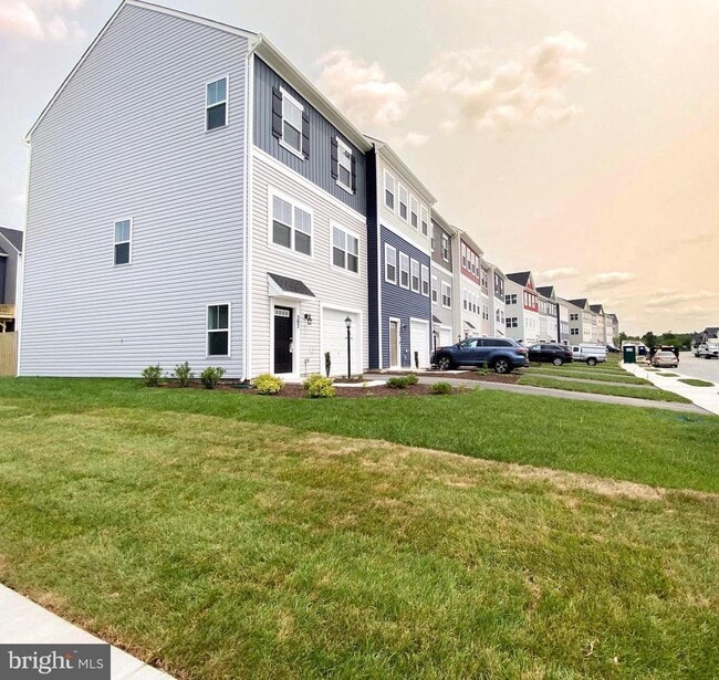 Building Photo - 207 Barrister St