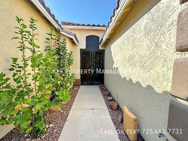 Building Photo - 8112 Squaw Springs Ln