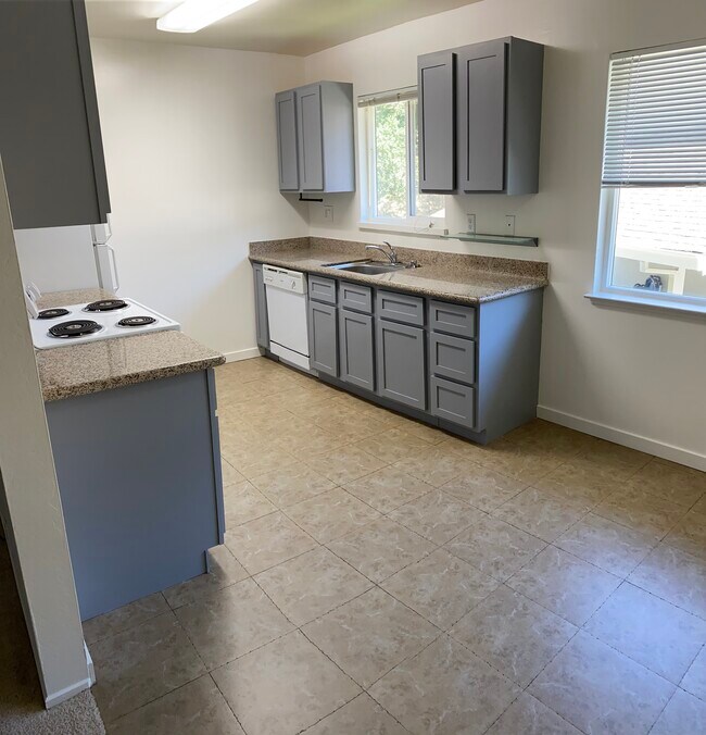 Building Photo - 372 Caprino Way