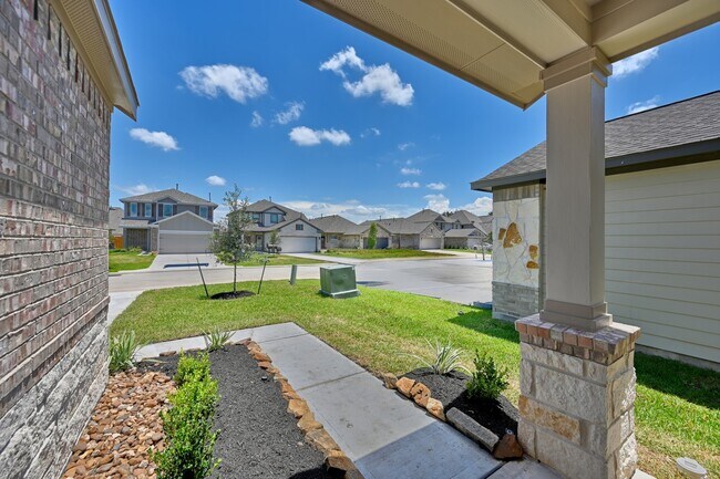 Foto del edificio - 1053 Lilly Ln