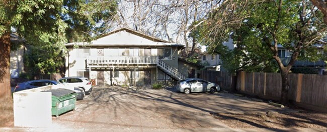 Foto del edificio - 415 Maple St