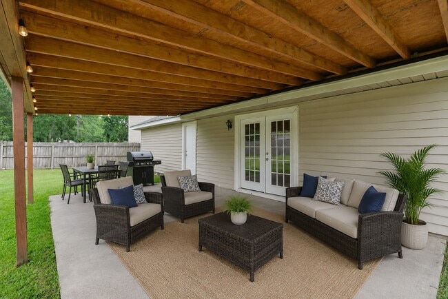 Building Photo - 17547 Monsoon Ct