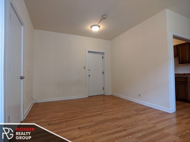 Building Photo - 1850 N Humboldt Blvd