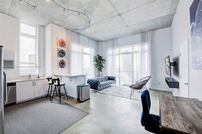 Foto del edificio - 234 NE 3rd St