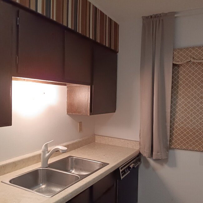 Foto del edificio - 17336 E Bates Ave