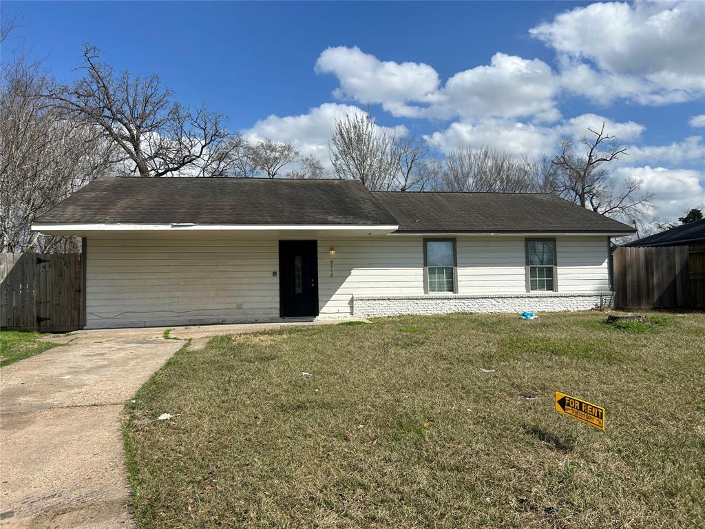 Foto principal - 8910 Strathmore Dr