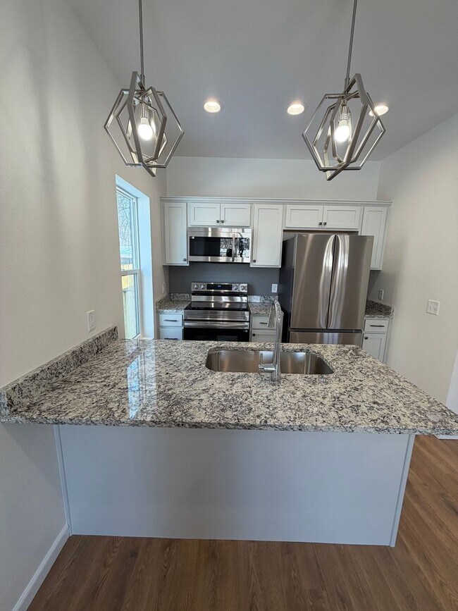 Foto del edificio - 3 Bedroom | 2 Bathroom | 1 Car Garage | Duplex | Springfield MO!